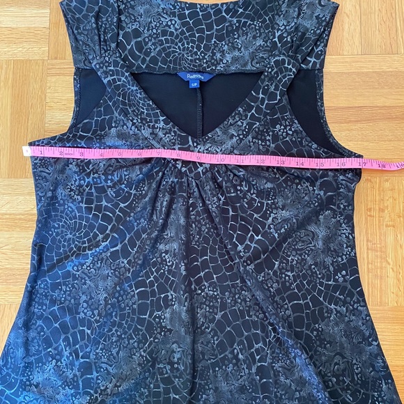 Reitmans black camisole - Picture 3 of 5